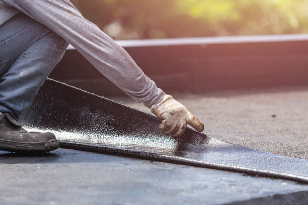 Professional Vapor Barrier Installation technician working in Little Chute, WI
